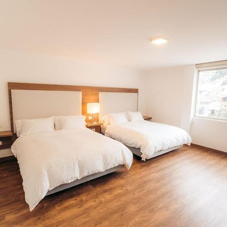 Hotel Miraflores アンバート エクステリア 写真