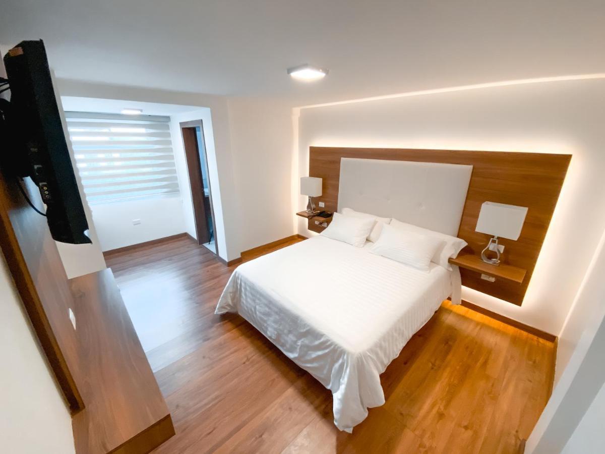 Hotel Miraflores アンバート エクステリア 写真
